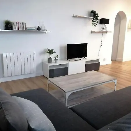 Sweet - Proche Paris Apartment